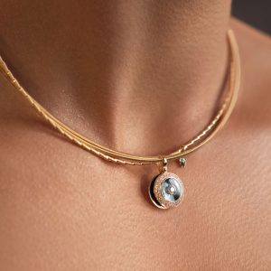 Das Amulett "Du bist vollkommen" von Wellendorff