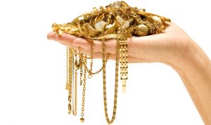Bringen Sie uns Ihr Altgold (Foto: Carolyn Franks / Shutterstock)