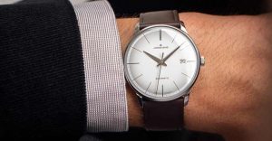 Die Junghans Meister Automatic lädt ein zu einer Zeitreise in die 1950er-Jahre