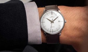 Die Junghans Meister Automatic lädt ein zu einer Zeitreise in die 1950er-Jahre