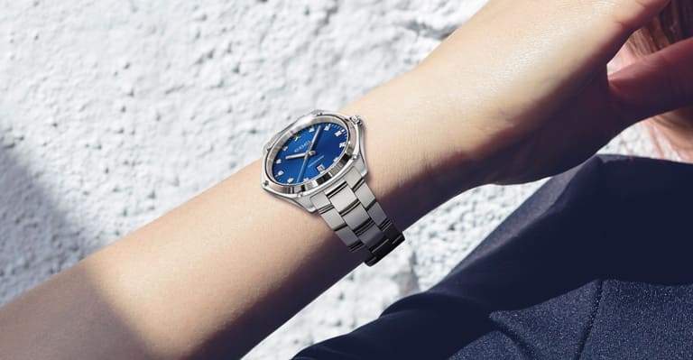 Ebels Discovery Blue: Starker Aufschlag