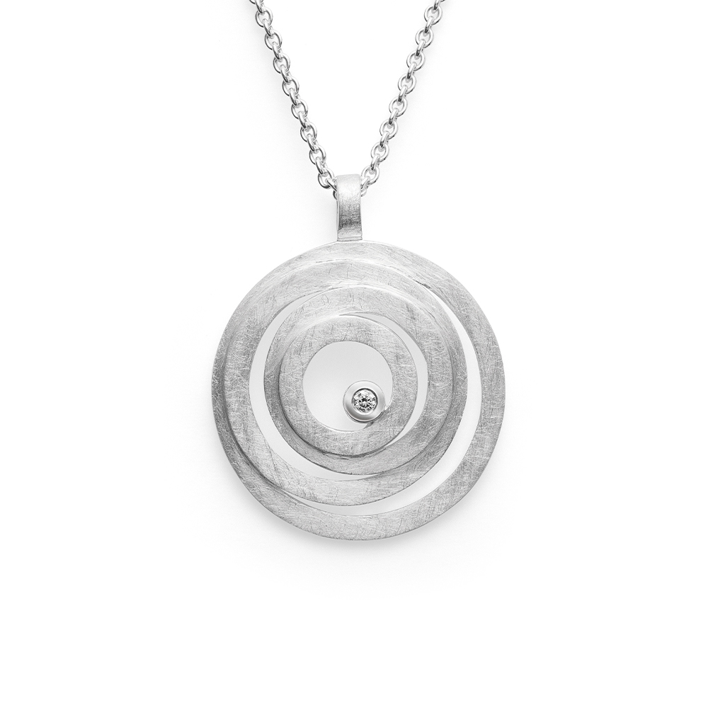 Kraemer_BastianInverun_mattierterSchmuck_1000x1000_3 Kraemer_BastianInverun_mattierterSchmuck_1000x1000_3